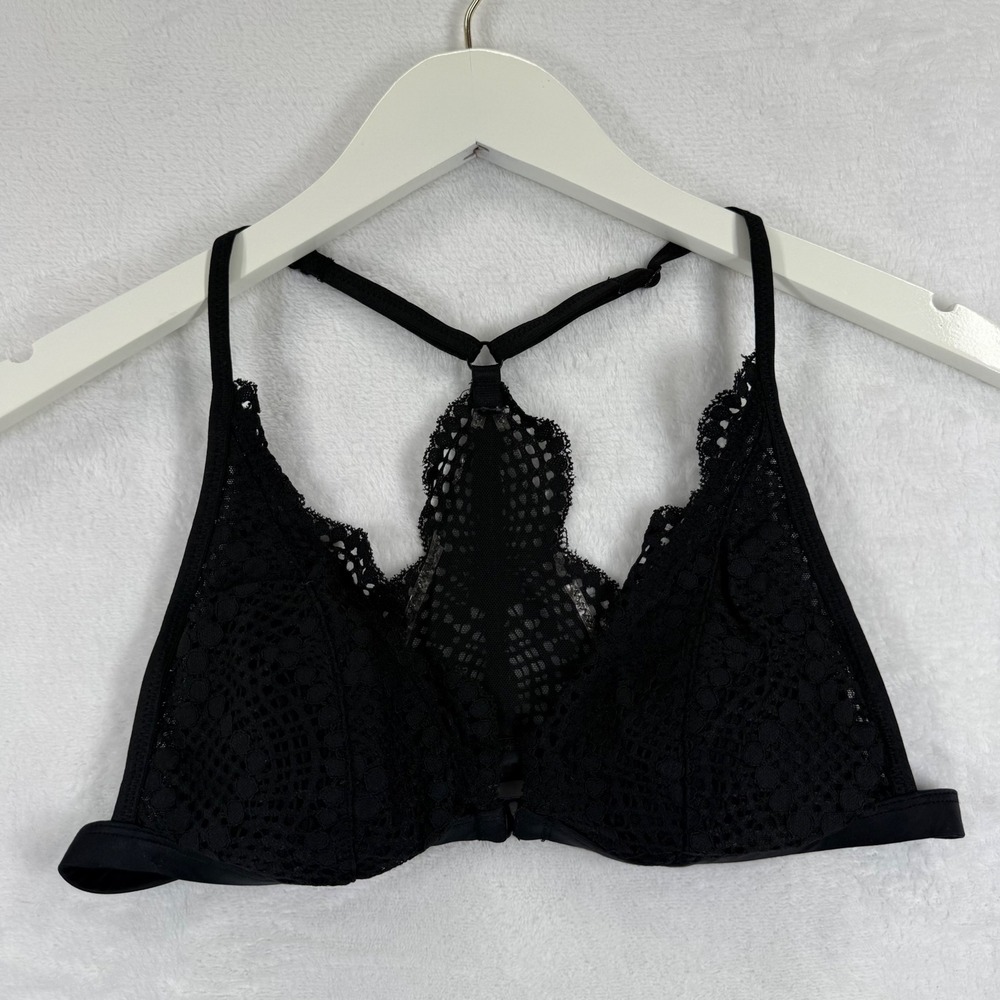 Victorias Secret Black Floral Lace Front Close Racerback Bralette Large READ